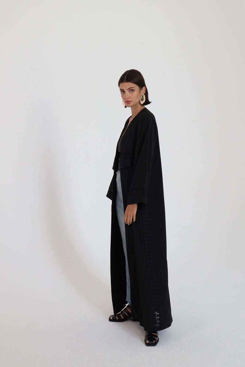 Black round neck Abaya