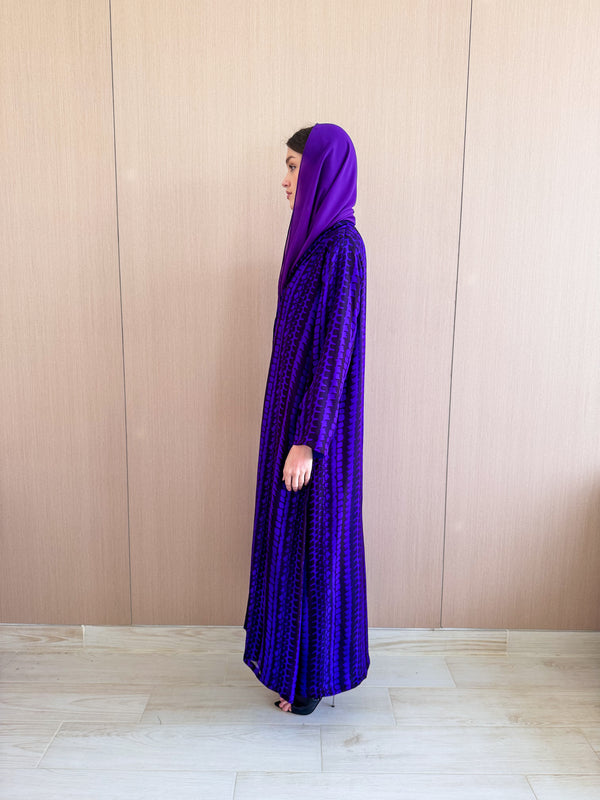 Zainah Cut Abaya in Purple and Black Mix Color