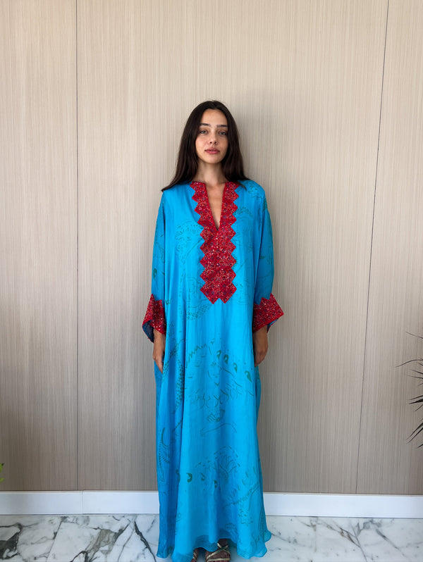 Round V neck kaftan with new red bead lace