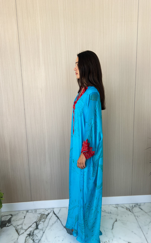 Round V neck kaftan with new red bead lace
