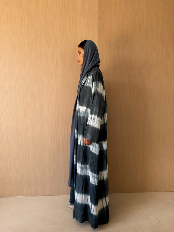 Zainah cut abaya in grey with off white printed stripe
