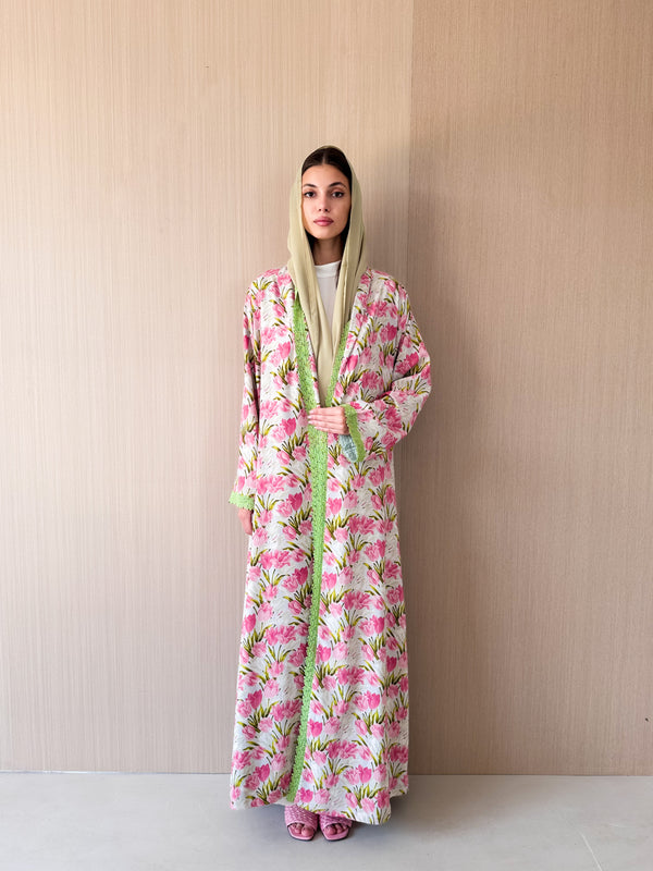 Zainah cut abaya with lace on front in off white