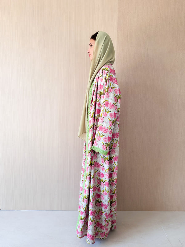 Zainah cut abaya with lace on front in off white