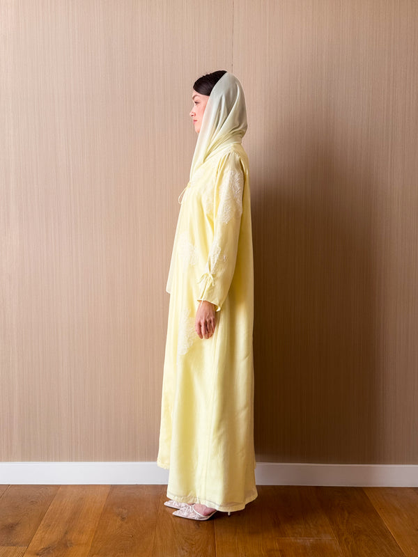 V  Neck Abaya Patch Flower Lace on Front and Sleeves