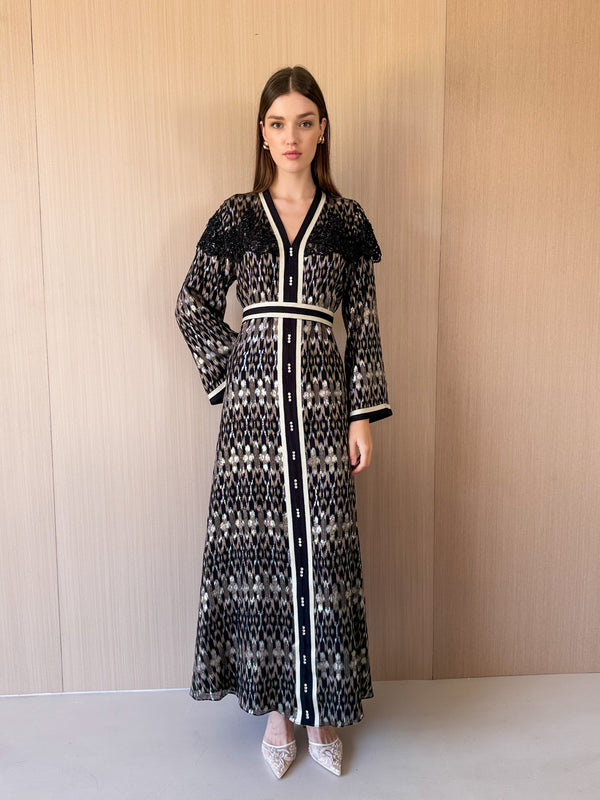 V neck kaftan with Marrakech lace