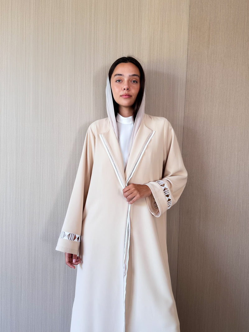 Round neck abaya - lace on front and sleeves
