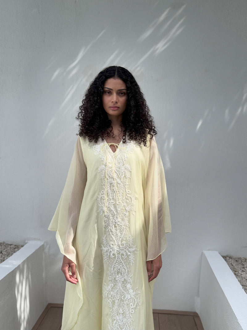 V-neck free pearl lace on front