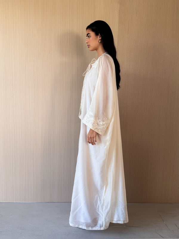 Round v Neck Free Size Kaftan - Off White Bead Lace