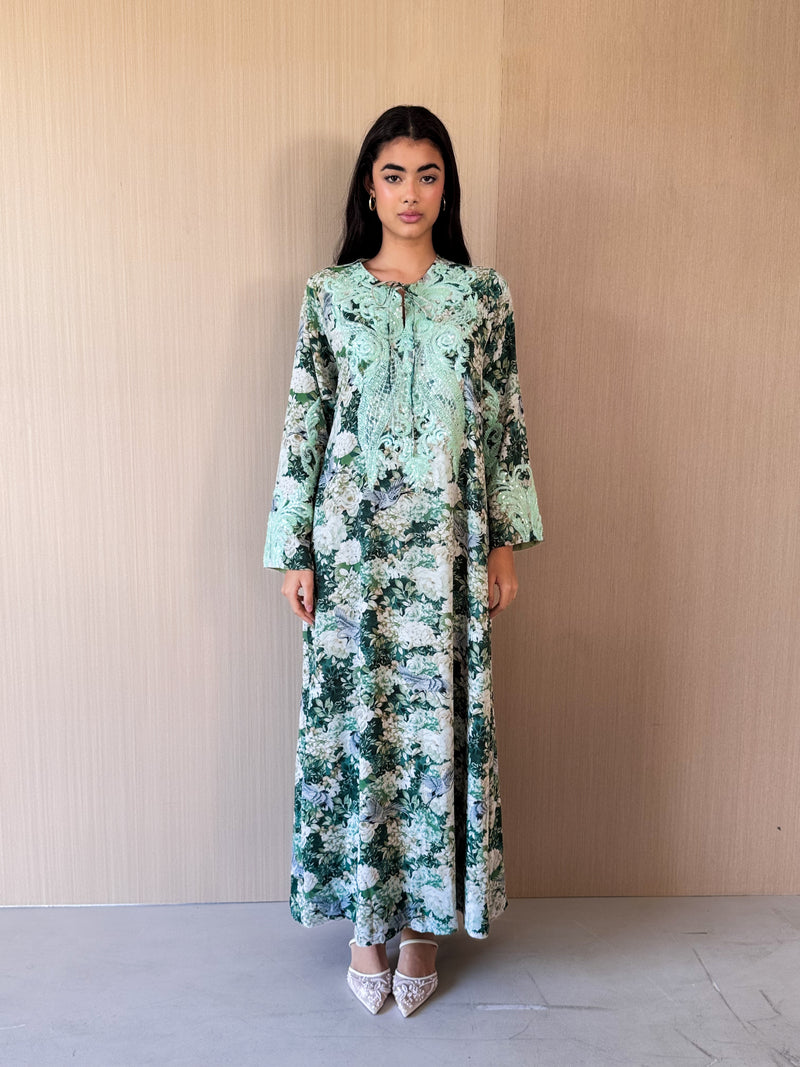 Round V Neck Kaftan - Green Lace on Front and Sleeves