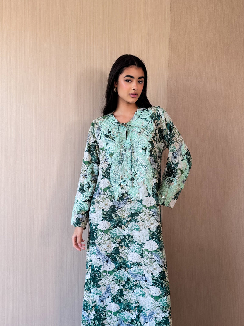 Round V Neck Kaftan - Green Lace on Front and Sleeves