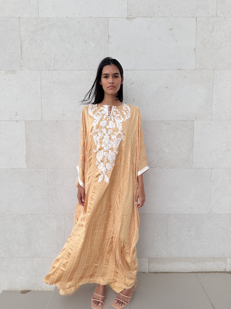 Round Neck Kaftan With Small Buttons