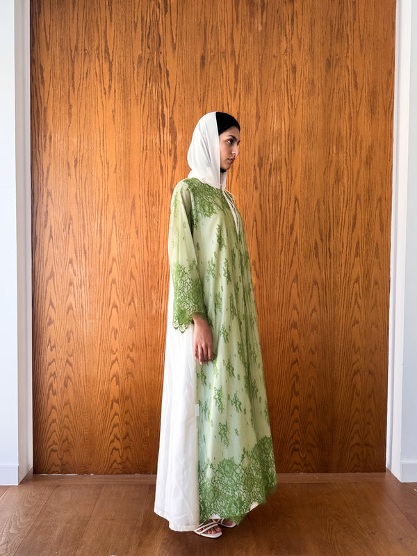 Round Neck Abaya - Tie Rope on Front - Green Dantil Lace