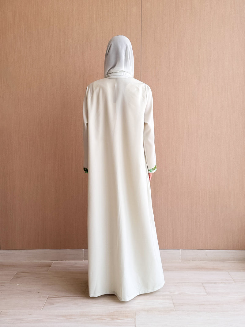 Zainah Cut Abaya - Green With White Lace on Front and Sleeves