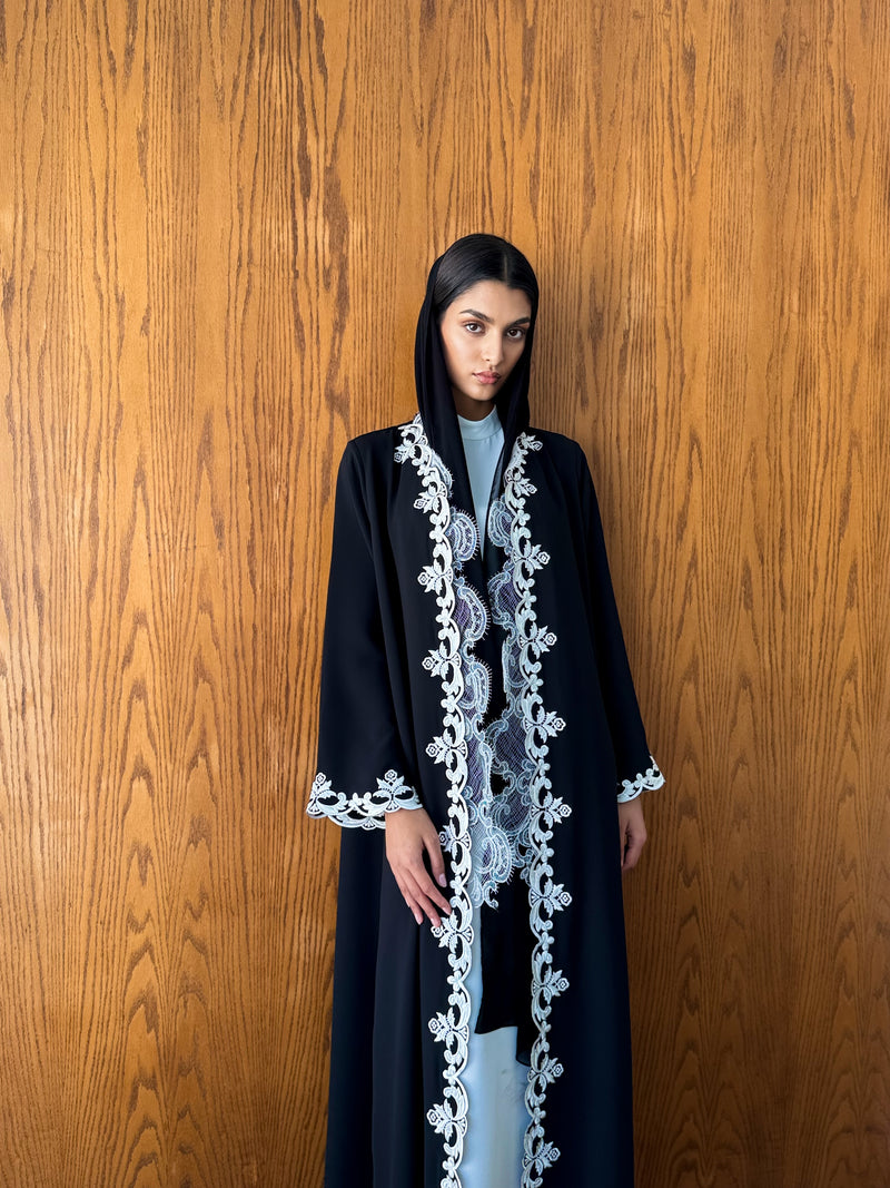 V Neck Abaya - Off White Curve Emb on Front and Sleeves