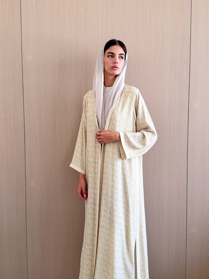 Round Neck Abaya With Border on side/Sleeves