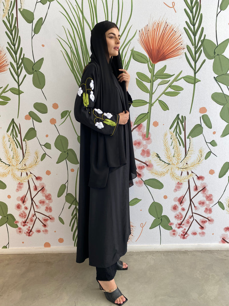 Blackgarden lily embroidery Abaya