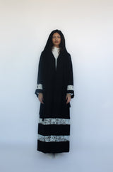 LUNA CUT ABAYA IN ANCHOR THREAD