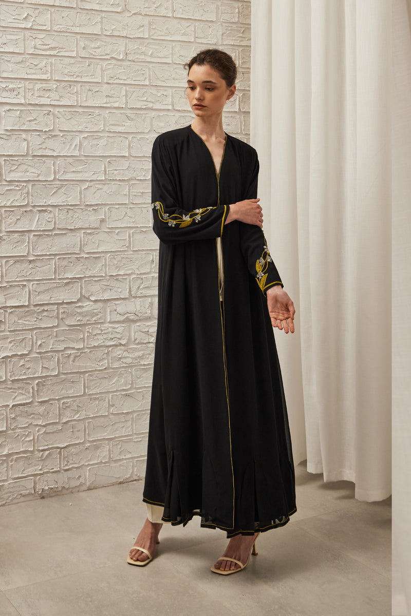 Lily Drop Embroidery Abaya in Black