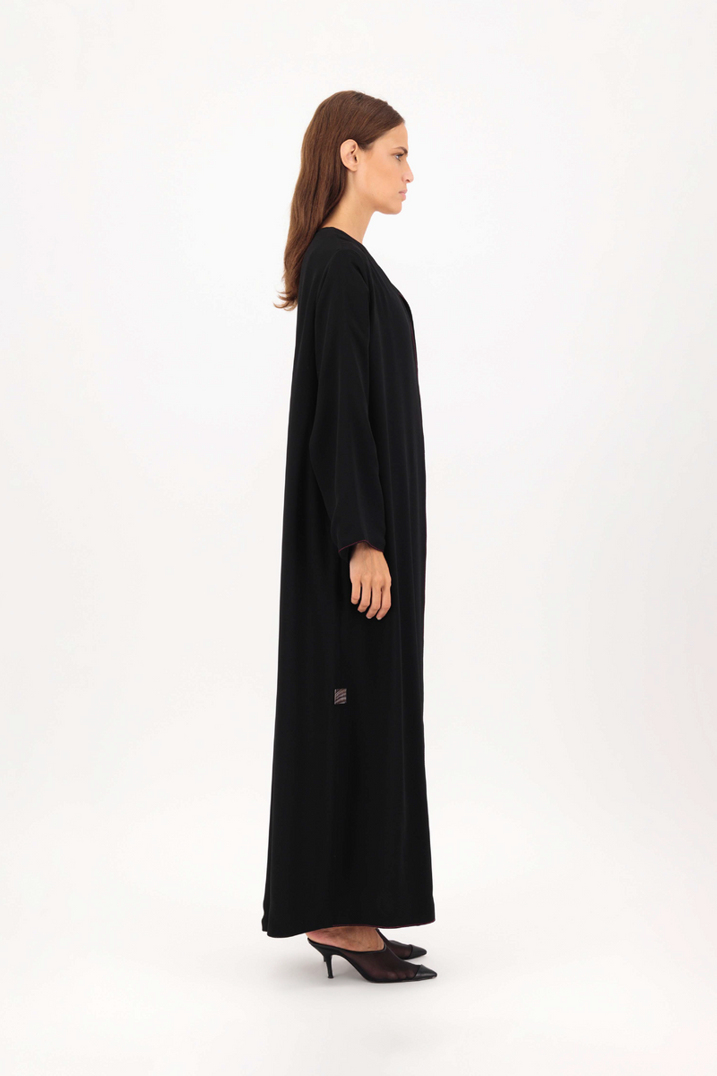 Round Neck Anchor Thread Abaya in Black
