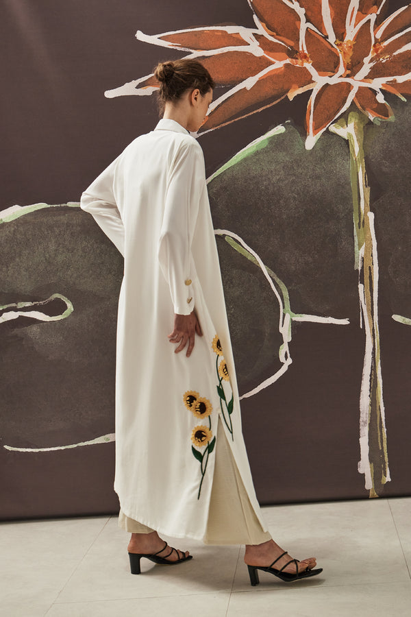 Sunflower Embroidery Abaya in White